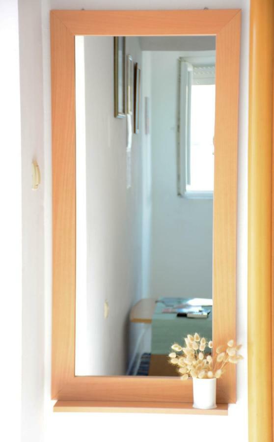 Apartmani Prvi Red Do Mora Đảo Pag Ngoại thất bức ảnh