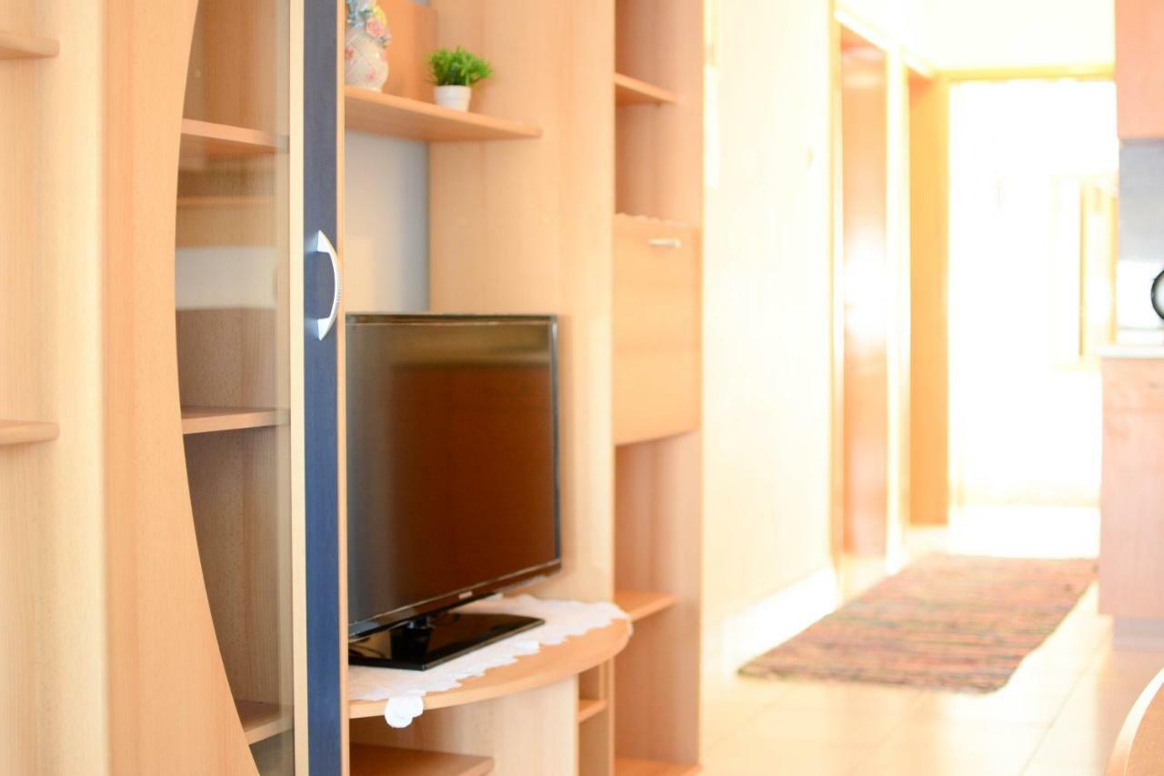 Apartmani Prvi Red Do Mora Đảo Pag Ngoại thất bức ảnh